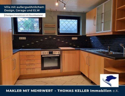 Neue Villen-Fotos. Außergewöhliches Design, Garten, Garage, ELW