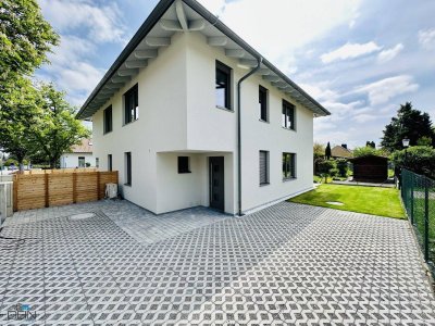 NEU! TRAUMHAFTE 4 ZIMMER DOPPELHAUSHÄLFTE MIT EIGENGARTEN NÄHE ZENTRUM UND BAHNHOF!