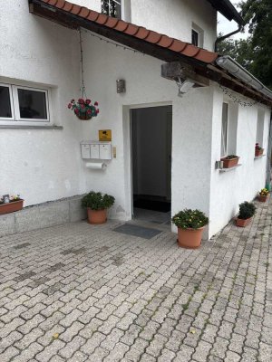 Freundliche und sanierte 3-Zimmer-Wohnung in Leutershausen