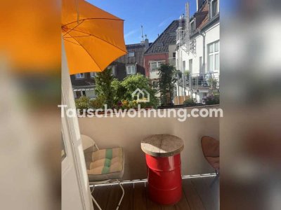 Tauschwohnung: Tausche 4-Zimmer-Altbauwohnung mit Balkon