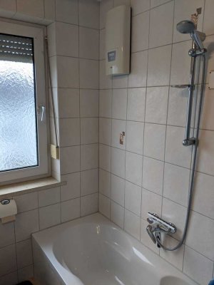 Geschmackvolle 1-Zimmer-Wohnung mit Balkon und Einbauküche in Buchloe