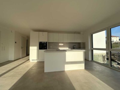3,5-Zimmer-Erdgeschosswohnung mit Garten und Küche sucht ab 1.07. einen Mieter