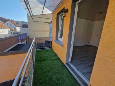 +++ Moderne 2-Zimmer-Wohnung mit Südwest-Balkon im Herzen von Pirmasens+++