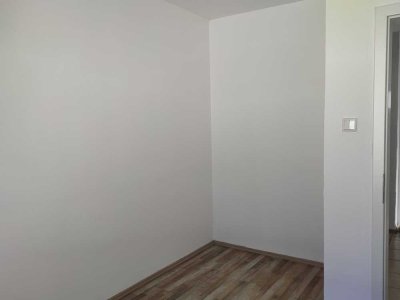 Erstbezug nach Sanierung: 3-Zi-Wohnung mit Balkon in Ingolstadt-Mitte