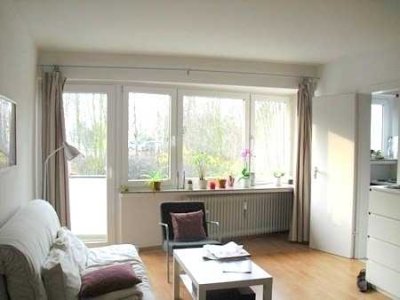 AUFGEPASST!! 2-Zimmer-Wohnung mit Balkon in Bonn-Poppelsdorf!! EINZELPERSON!!
