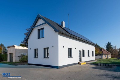 Großes Einfamilienhaus mit großem Garten # Provisionsfrei