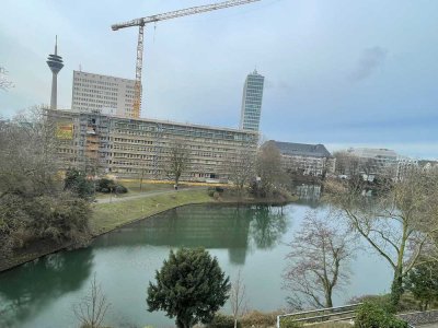 LAGE LAGE LAGE in der Carlstadt am See - 350 m zum Rheinufer,  450 m zur Kö, 500 m zum Carlsplatz
