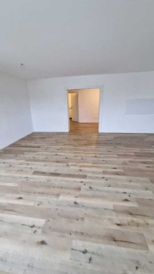 Exklusive, sanierte 3-Zimmer-Wohnung mit Balkon in Wiesloch