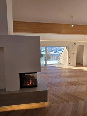 Penthouse am Irrsee mit Seeblick / BEZUGSFERTIG/ PROVISIONSFREI