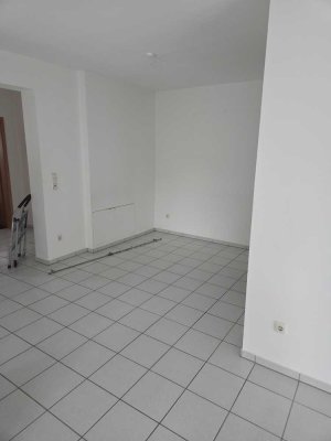 Gehobene 3-Zimmer-Wohnung mit Balkon in Großostheim