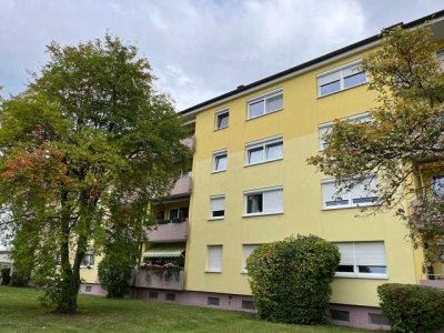 Schöne helle 4-Zi. Wohnung