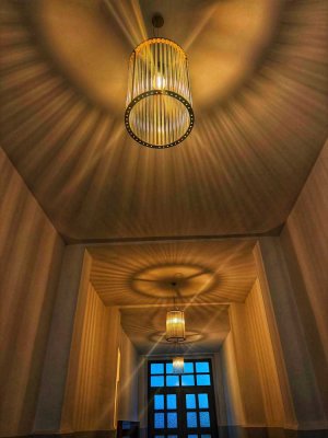 Toplage Maxvorstadt, Altbau Flair und City - Leben,  ca. 85 qm, Balkon, stilvoll saniertes Anwesen