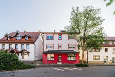 Wohn- und Geschäftshaus in der Münsinger Innenstadt - 3 Wohnungen und 1 Gewerbeeinheit