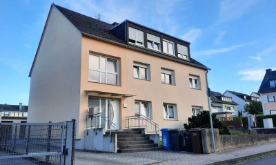 Gepflegte 4-Zimmer-Wohnung mit Garage in Koblenz-Metternich Neubaugebiet