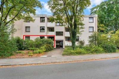 Bremen-Osterholz: Modernisierte 3-Zimmer-Eigentumswohnung mit zwei Loggien und Garage