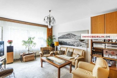 IMMOBERLIN.DE - Attraktive Wohnung mit Loggia in sehr guter Wohnlage