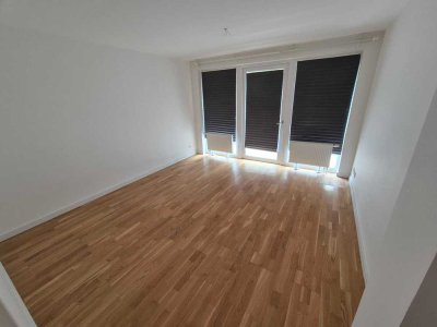 Geräumige Erdgeschosswohnung in Darmstadt mit Balkon