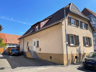 Schönes Einfamilienhaus mit Schopf, Scheuer und großem Garten