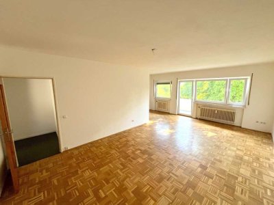 Geschmackvolle, gepflegte 2-Zimmer-Wohnung mit Balkon in Wiesbaden