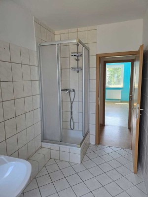 ** 2 Raumwohnung ** Aufzug ** Balkon ** Tageslichtbad