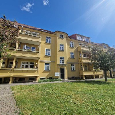 Ruhige Lage in Trachau - Mit Süd-West-Balkon & Wohnküche!