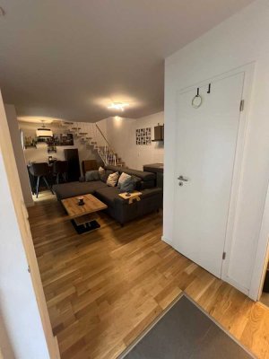 Moderne 2 Zimmer Maisonette Wohnung mit Balkon