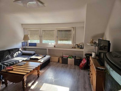 Ansprechende 2-Zimmer-Dachgeschosswohnung mit gehobener Innenausstattung in Essen