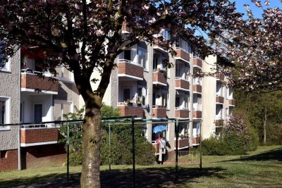 3-Zimmer-Wohnung mit Loggia // EG links