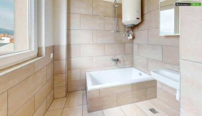 2-Zimmer-Wohnung im 6. OG mit saniertem Bad und Balkon im Herzen +++ Knittelfelds +++