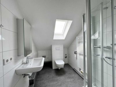 Bezugsfertige 3-Zimmerwohnung mit modernem Bad.
