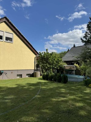 Ohne Makler!  6-Raum-Einfamilienhaus in Strausberg in grüner Lage zu verkaufen.