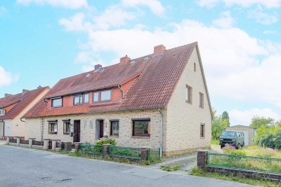 Doppelhaushälfte in ruhiger Lage!