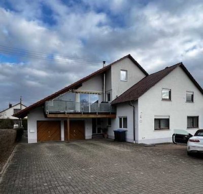 Wohnhaus in St.Johann-Bleichstetten, 2 Wohnungen + kl. Einliegerwohng. - 289 m² Wohnfl. von privat