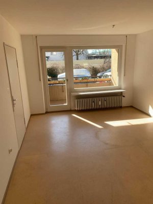 Helle 3-Zimmer Wohnung mit 83 m² in Freiburg für eine kleine Familie, auch für 2 oder 3 WG geeignet