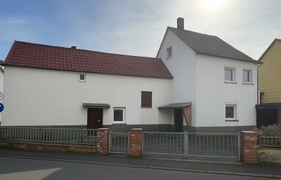 Charmantes Einfamilienhaus (4 Zi.) in Biebertal mit Garage