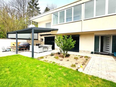Neu renoviertes Einfamilienhaus in exponierter Lage in Homburg-Sanddorf