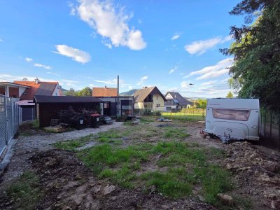 IHR RÜCKZUGSORT IM GRÜNEN MIT MODERNEM KOMFORT