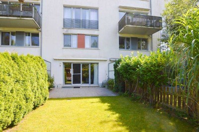 Langenhorn-Heidberg-Village: Modernes Niedrigenergie-Reihenhaus mit Sonnenterrasse u. Garten..!