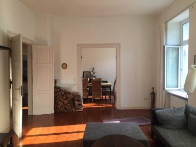 Schöne Gründerzeit Wohnung am Münzplatz