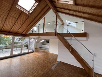 Ihr Wohntraum: Großzügige, moderne Maisonette-Wohnung mit Balkon und Einbauküche mitten in der City