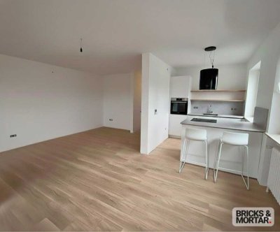 PROVISIONSFREI!
Kernsanierte City-Wohnung in Steppach Nähe Uniklinik