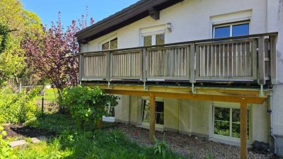 Wohntraum auf zwei Etagen - Maisonette mit Balkon mitten in der Stadt!