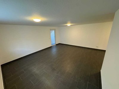 Gepflegte 2-Zimmer Wohnung mit Gartenanteil in Schaafheim-Mosbach