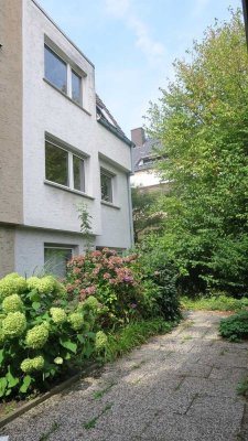 Reihenhaus mit Garage