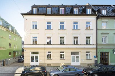 Sanierter Altbau nahe Theresienwiese - 3 Zimmer, saniert, EBK, Balkon, WG geeignet, teilmöbliert