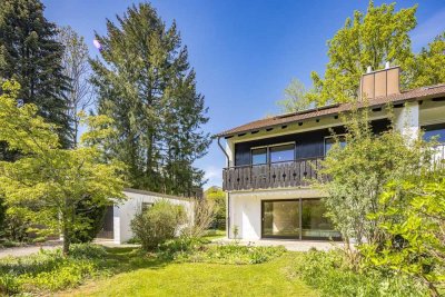 Idyllische Doppelhaushälfte mit großem Garten in Hohenbrunn