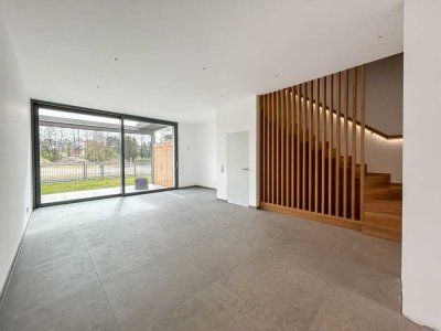 Idyllisches Wohnen am Caputher See – modernes Reihenhaus mit Naturblick