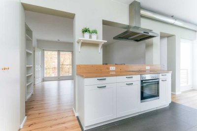 BEZUGSFREI - moderne 4-Zimmer-Wohnung mit Süd-Balkon in Babelsberg