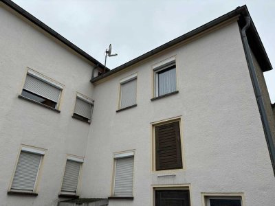 Ruhig gelegenes Zweifamilienhaus in Bad Lausick