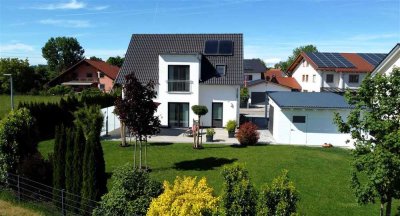 Familientraum zum fairen Preis! Neuwertiges Einfamilienhaus in idyllischer Ortsrandlage von Rothhaus